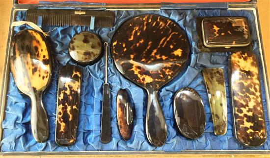 Cased tortoiseshell dressing set